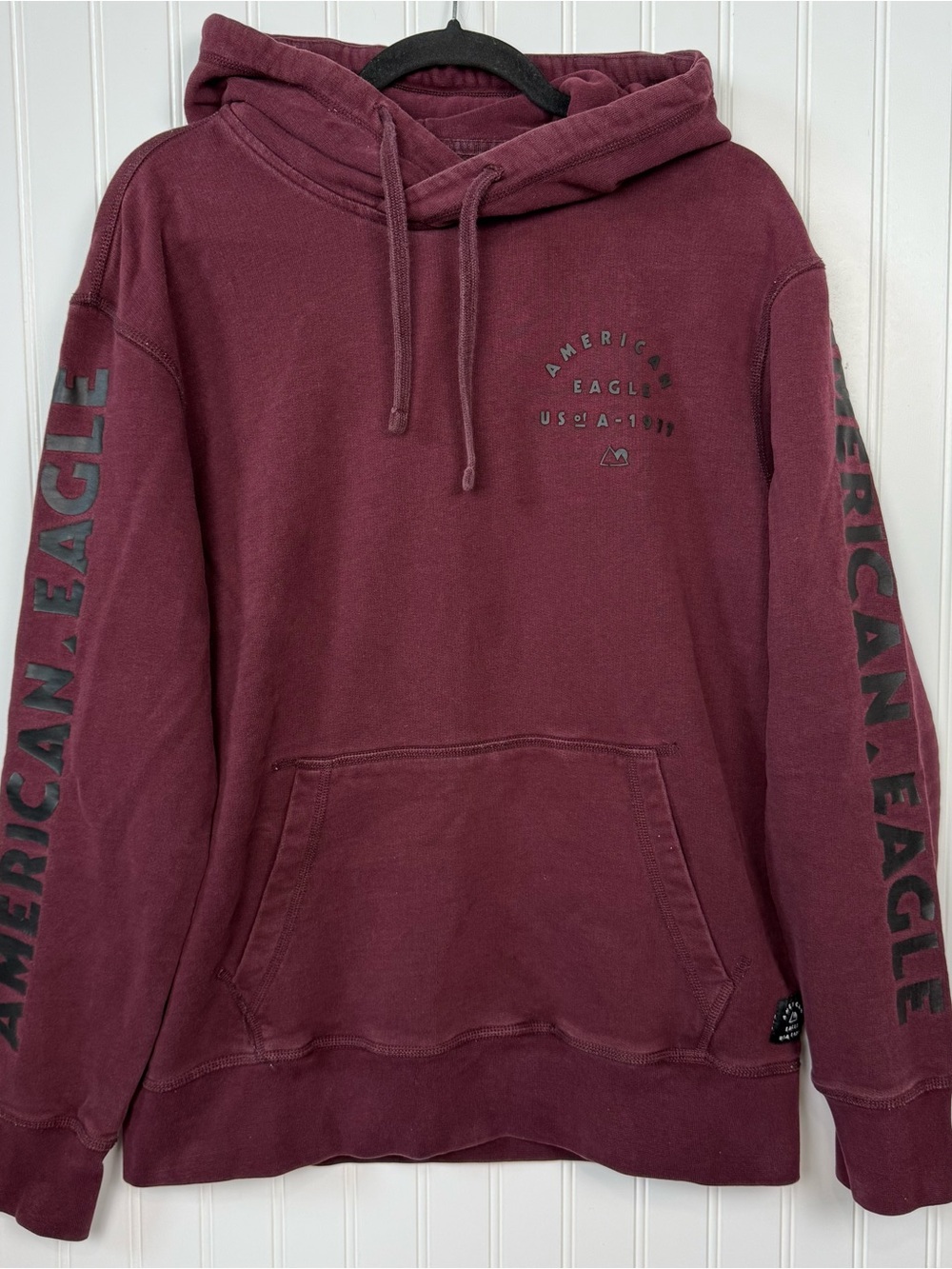 American Eagle Burgundy Graphic Sleeve Hoodie Cotton Pullover Sweatshirt